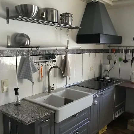 Isokorventie 113 Apartman